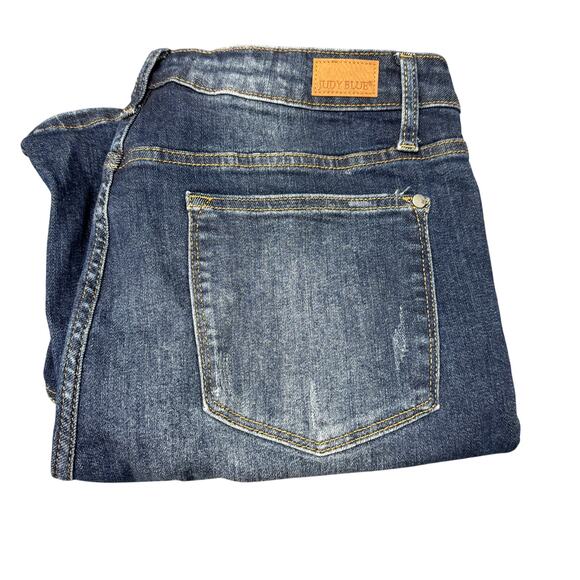 Judy Blue Jeans Womens  15 /32 (33x29 ACTUAL) Slim Bootcut Distressed Blue Denim - Picture 1 of 10